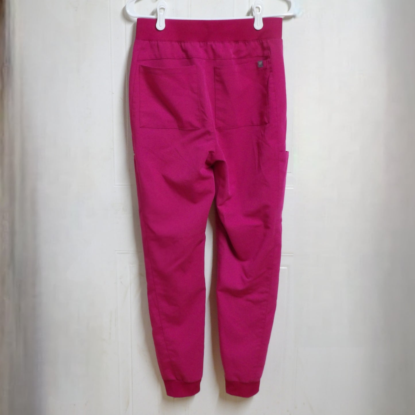 Fabletics Scrub Set - Size Small - Hibiscus Color